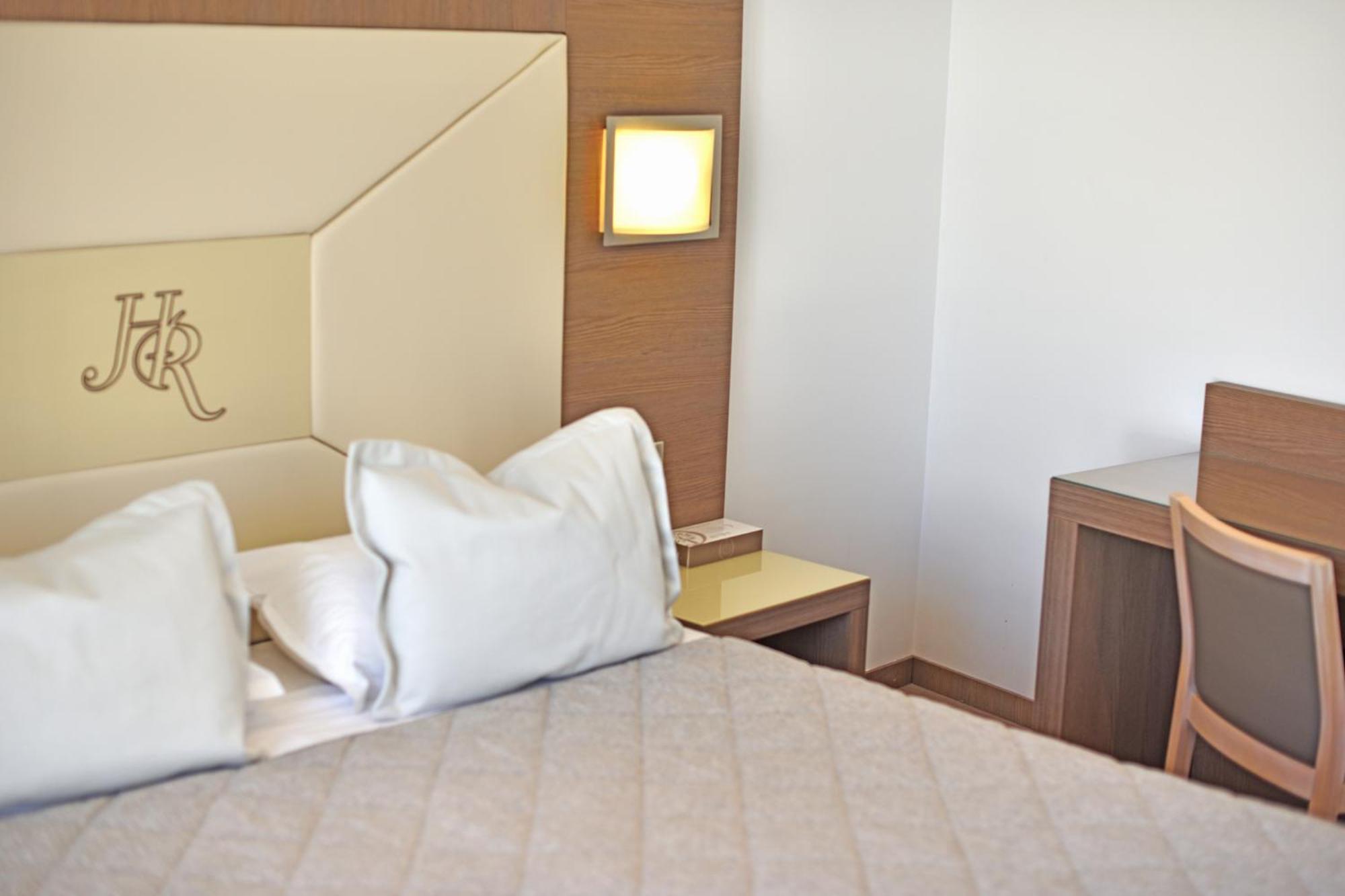 Hotel Le Rocher Καλβί Εξωτερικό φωτογραφία