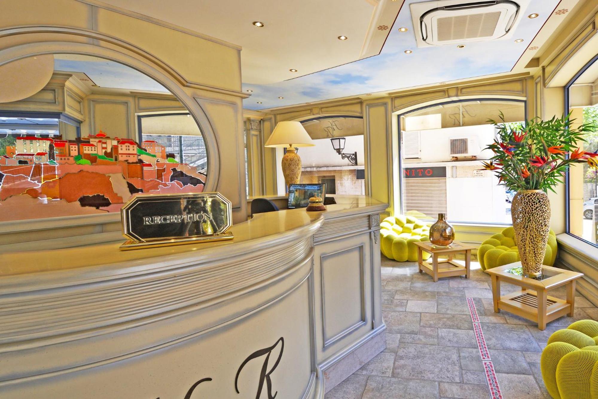 Hotel Le Rocher Καλβί Εξωτερικό φωτογραφία