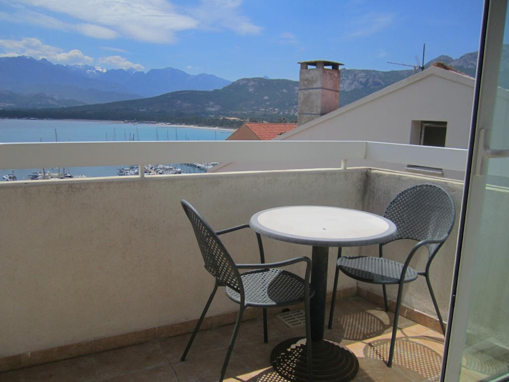 Hotel Le Rocher Καλβί Δωμάτιο φωτογραφία